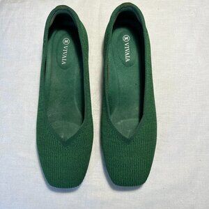 Vivaia Margot Square Toe V cut flats Forest Green heel cushion size 40W